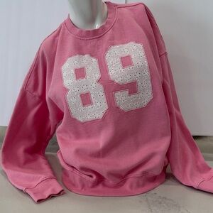Pink Women's Sweatshirt with Embroidered 89